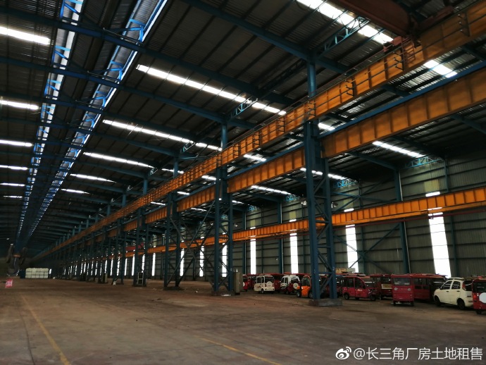 G2189 嘉兴平湖市工业园区内 上海金山边 共2栋厂房 每栋3万平方米 已装航车 出租