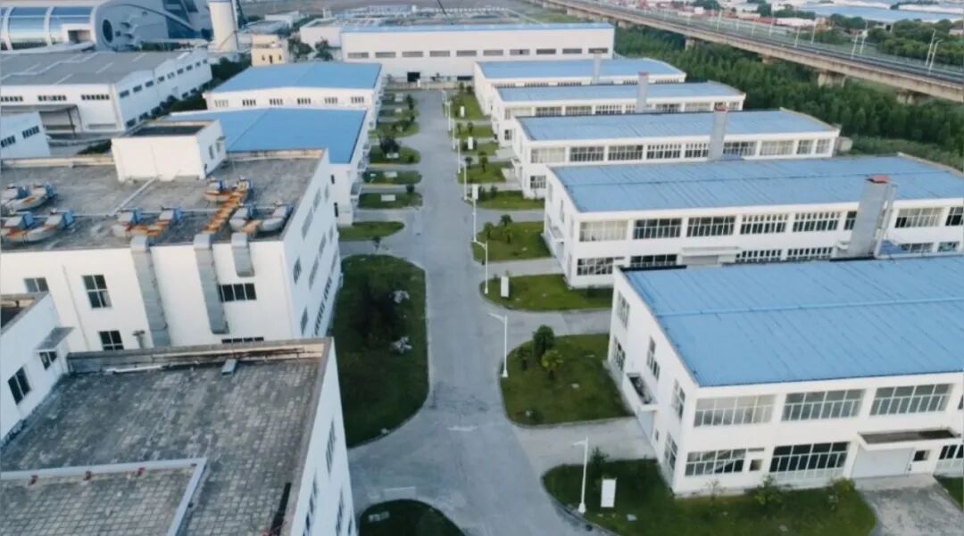 上海甲类生产车间 上海杭州湾经开区化工用地生产厂房丨集中污水处理厂丨中压220度工业蒸汽丨化学合成新材料生产丨反应釜装置