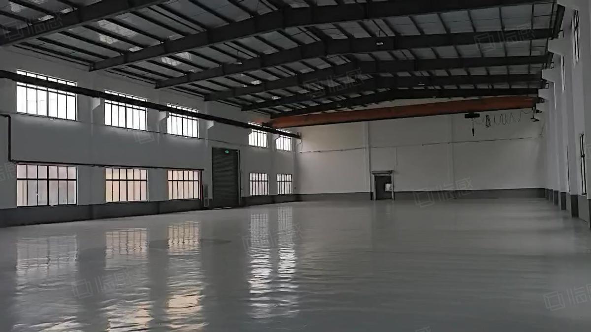 仓库出让，梅陇单层产业园 场地大 电子组装 设配测试 研发 维修和仓库
