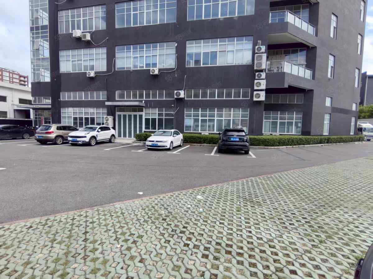 仓库出让，闵行莘庄都会路140平280平460平带装修办公产业园仓库展厅