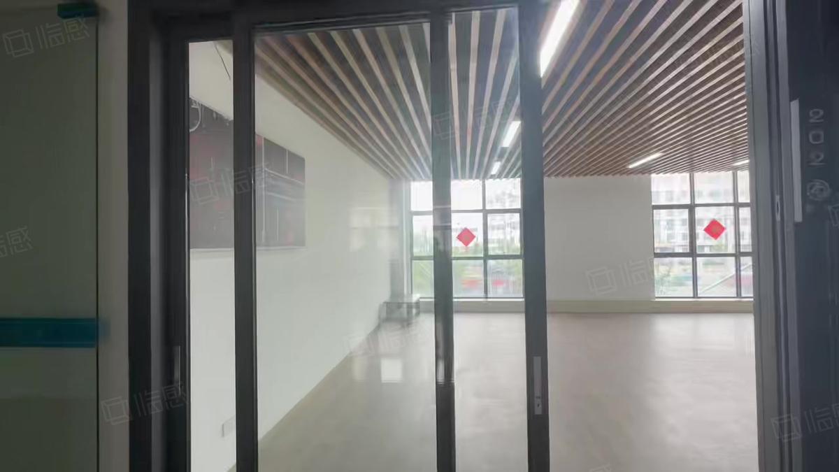 租金低,合肥包河办公厂房出租,精装交付仅剩两套合肥包河包河工168平单层