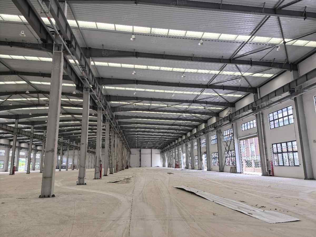 蕞小可分租2000平方，合肥肥东标准厂房出租3万平方，带行车40000平独栋单层可架行车