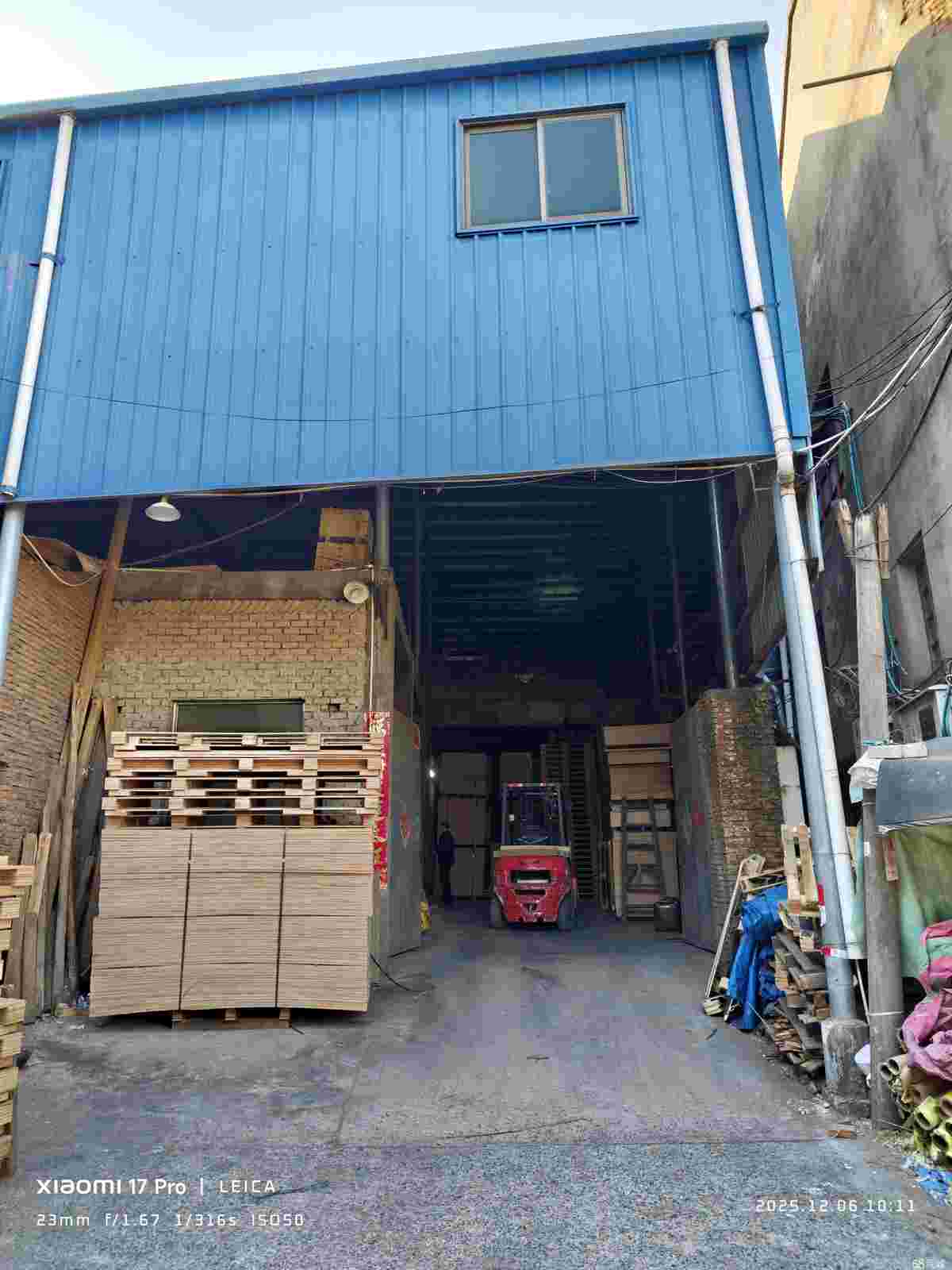 通勤便利大车可进。仓山火车1000平厂房出租单层,福州千平超高挑高厂房