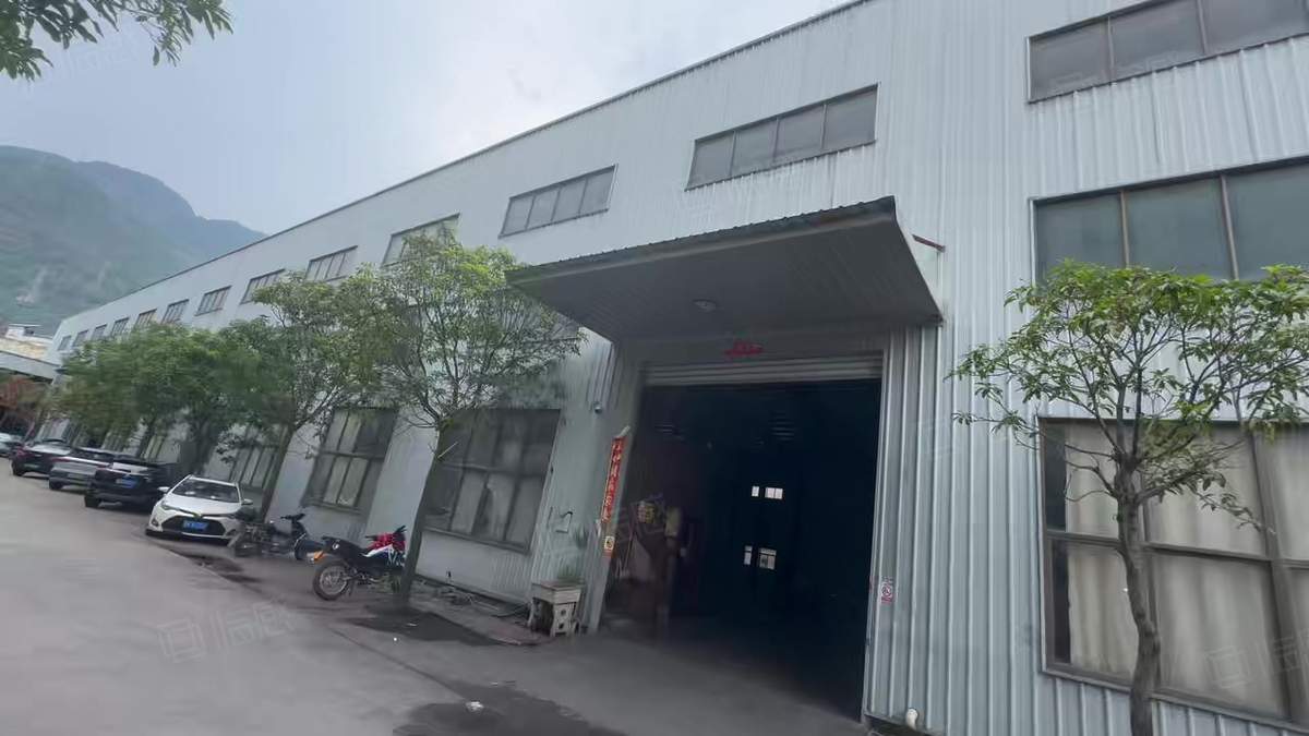 福州高新区示范区一楼2450平钢构厂房12米机械加厂房出租单层轨交口