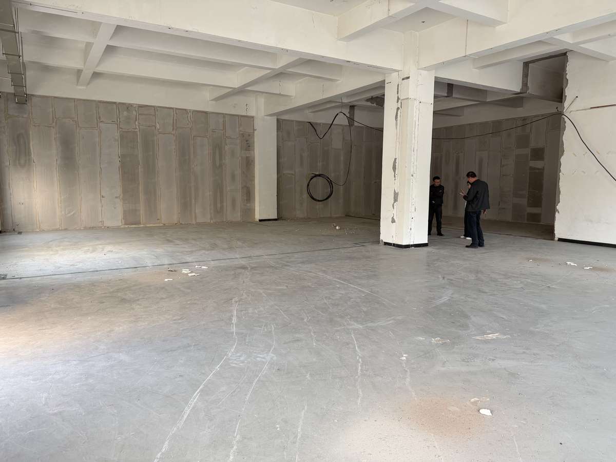 西安1000平厂房,一层,示范区厂房高新1107平厂房出租单层轨交,停车方便