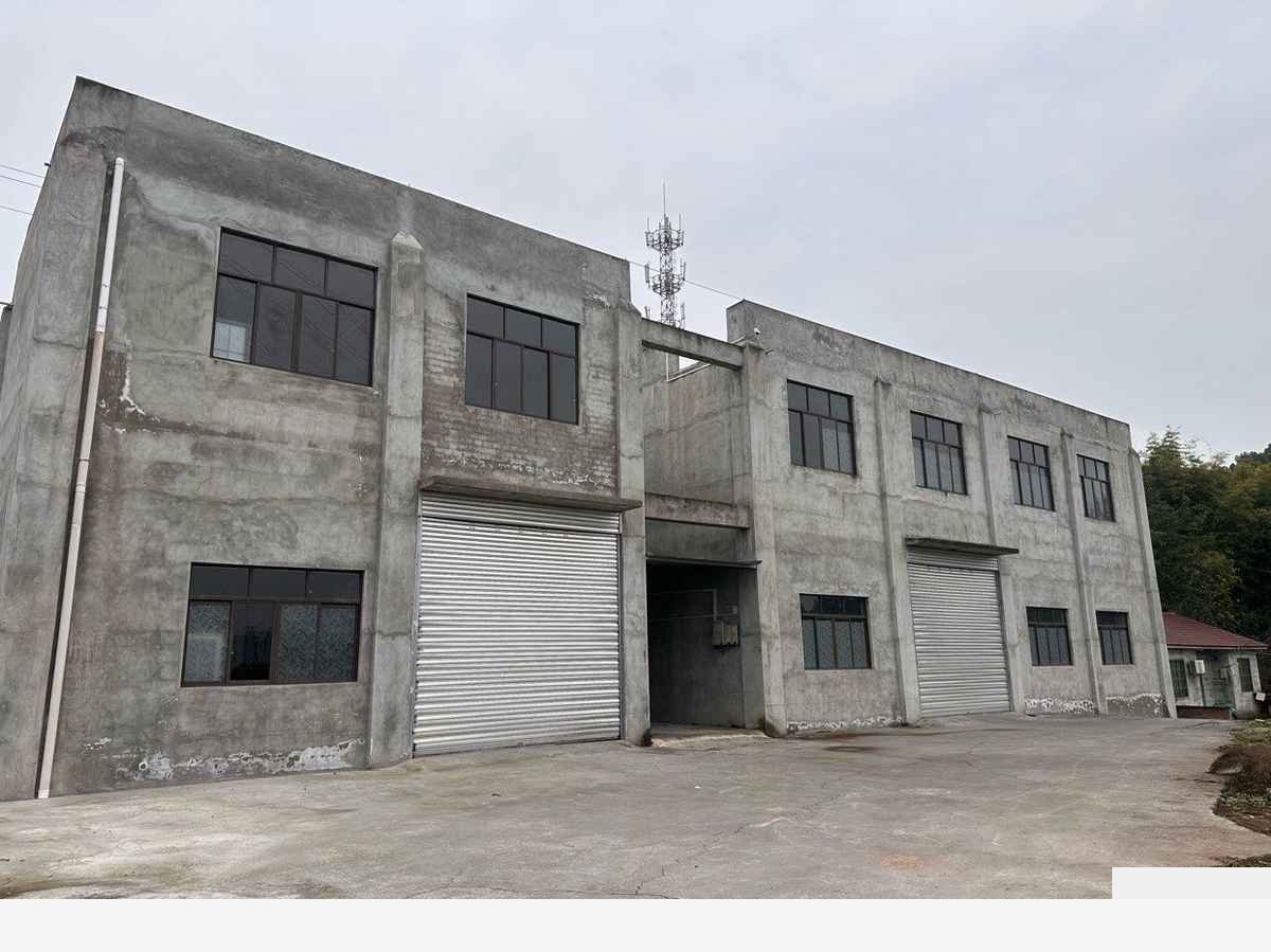 重庆业主直租无中间费,独门独院,核800平厂房出租多层,全框架动力电