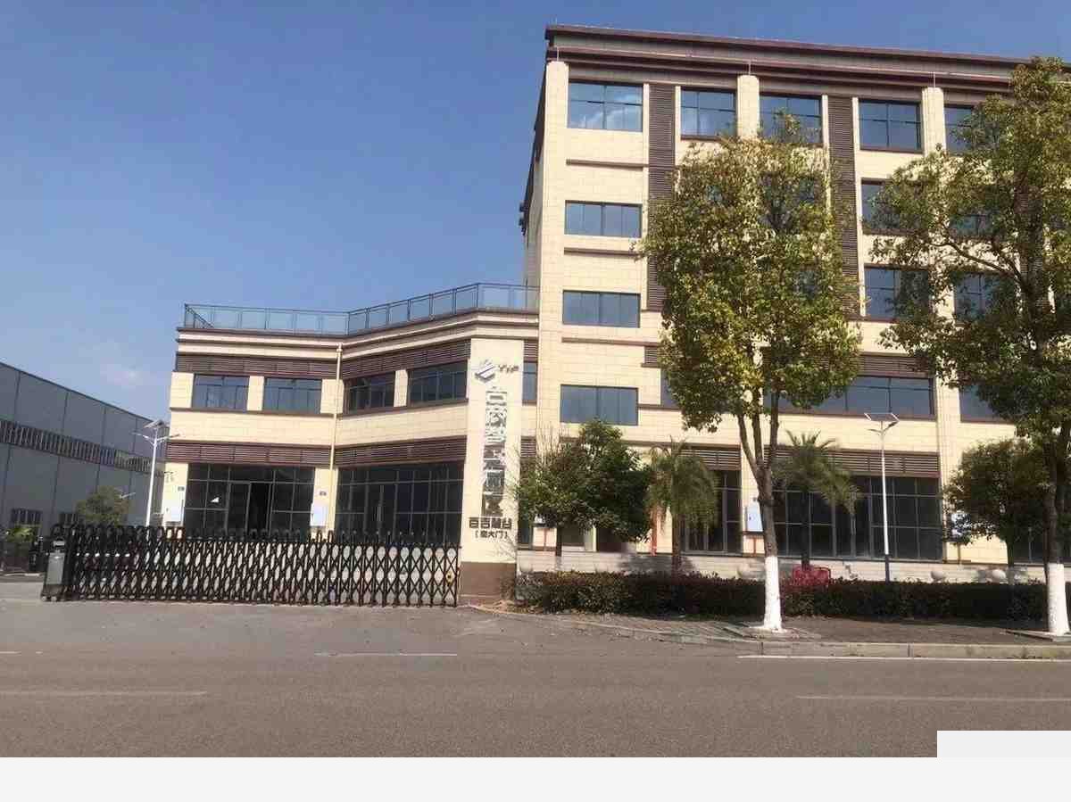 可分租可整租,重庆业主直租无中间费用,租金面议大3960平厂房出租单层