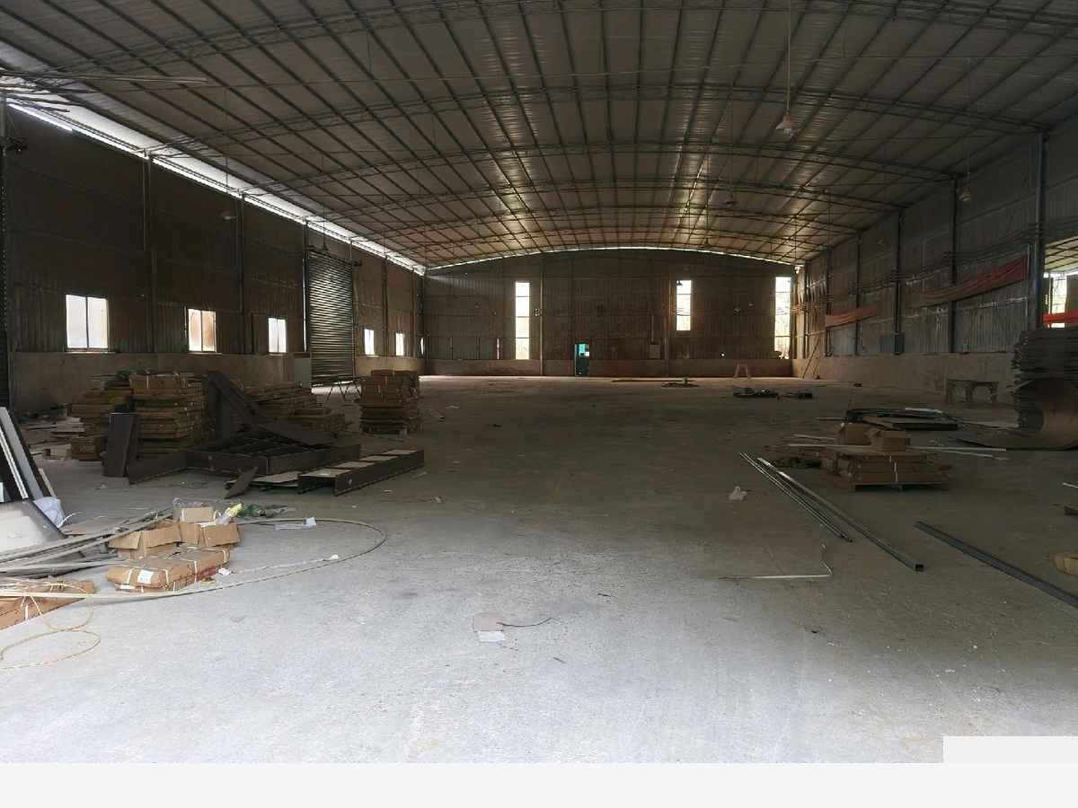重庆可分租先锋出口旁,净高9米,业3900平厂房出租单层,独立个人厂房