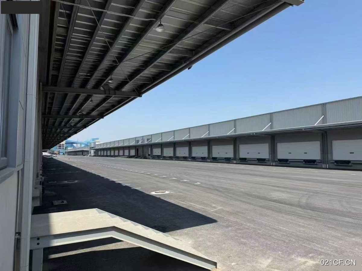 上海嘉定马陆工业区1500起租带货架交通9000㎡消防丙二类高平台交通便利仓库出租