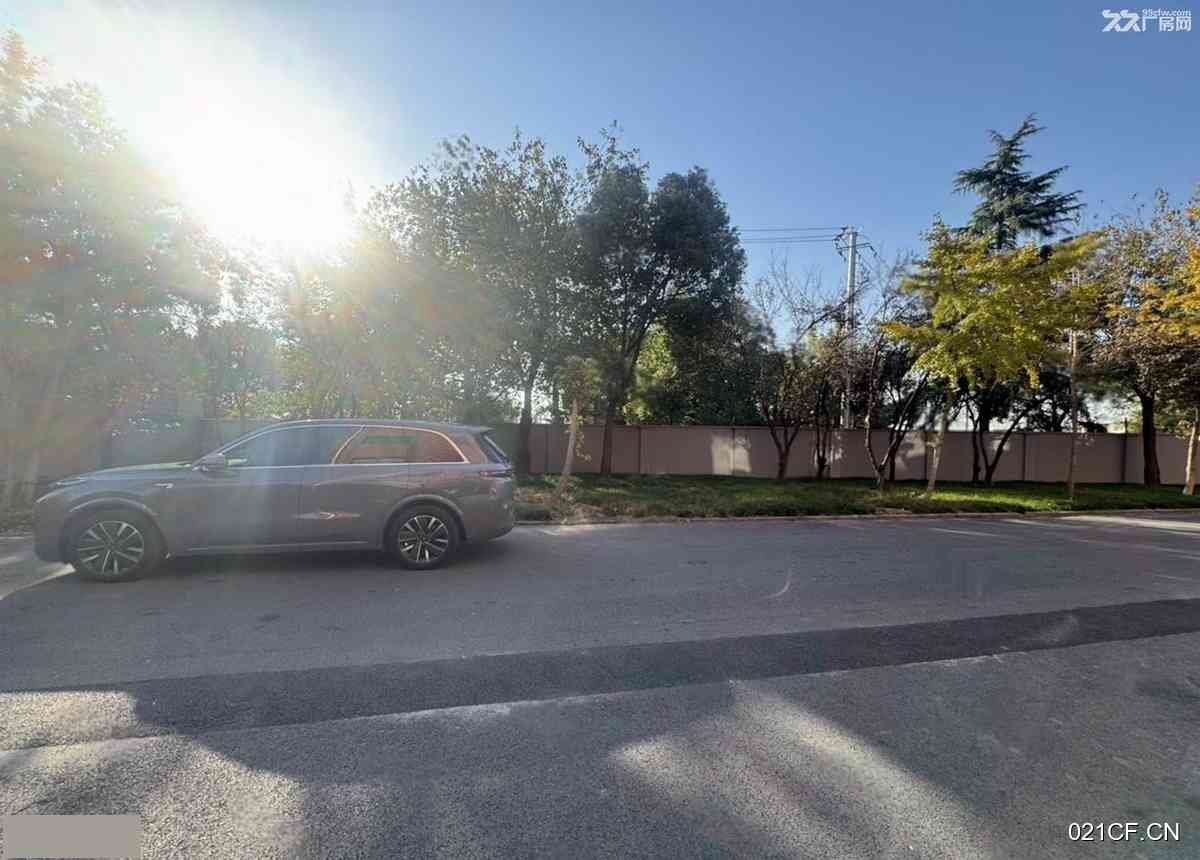 上海松江车墩：南翔 配独立卫生间 配有宿450㎡标准厂房可环评可注册仓库出租