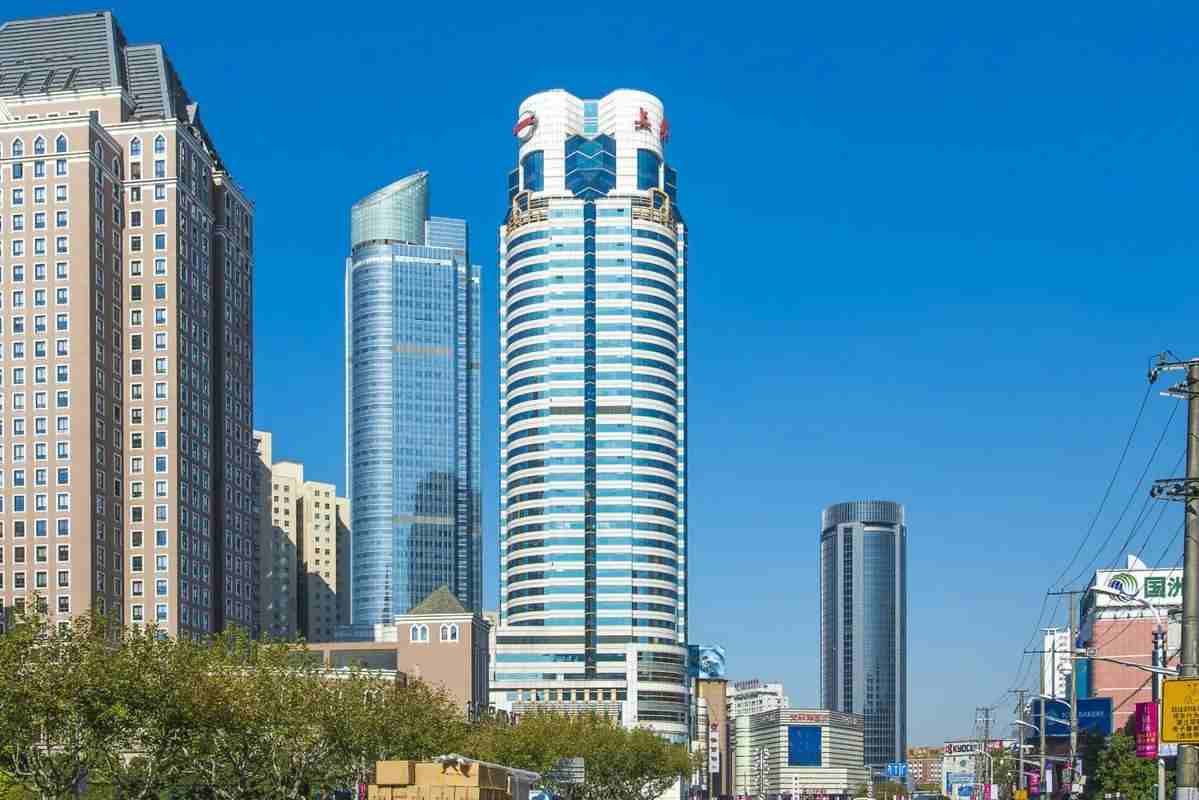 新区上海嘉定菊园新区 临港大厦办公楼出租厂房出租，研发总部一体