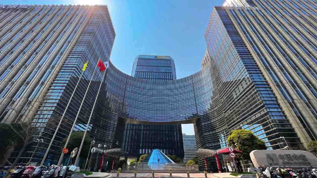 上海上海嘉定华亭镇 大宁总部大厦办公楼出租厂房出租，研发总部一体
