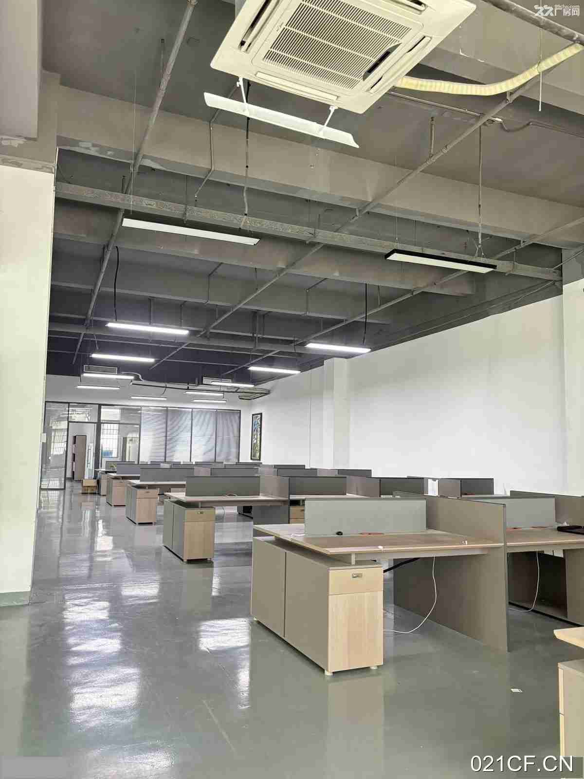 广州黄埔黄埔区府一楼 精装修 室研发展厅 生813㎡标准厂房地铁可分租厂房出租