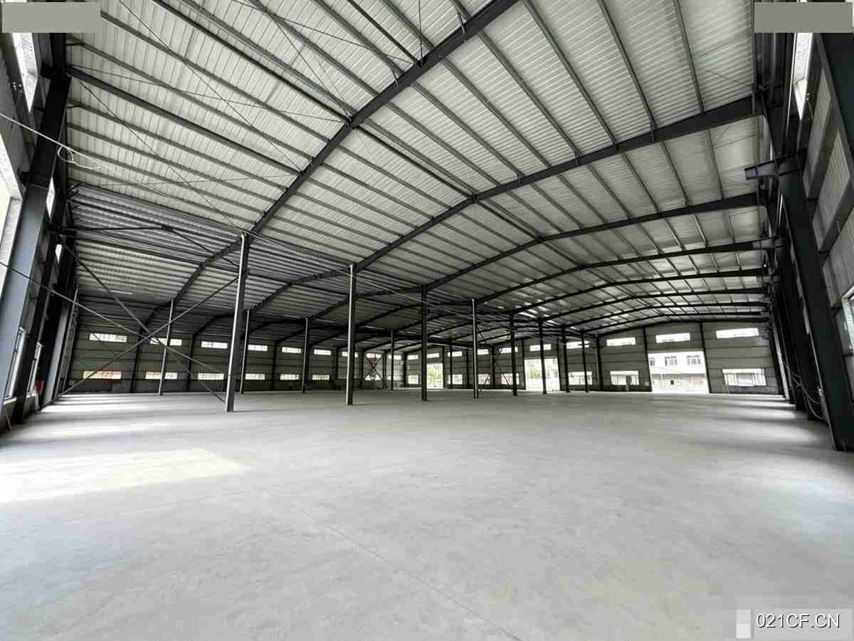 深圳坪山新区大亚湾米大路临深高12边带牛腿全新钢构起11000㎡可分租仓库出租