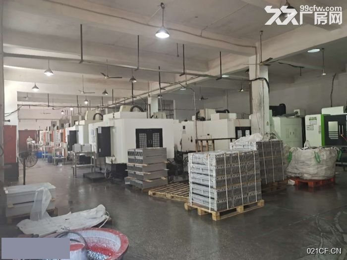 苏州园区唯亭A标准  精装室   位置好1250㎡标准厂房交通便利精装修厂房出租