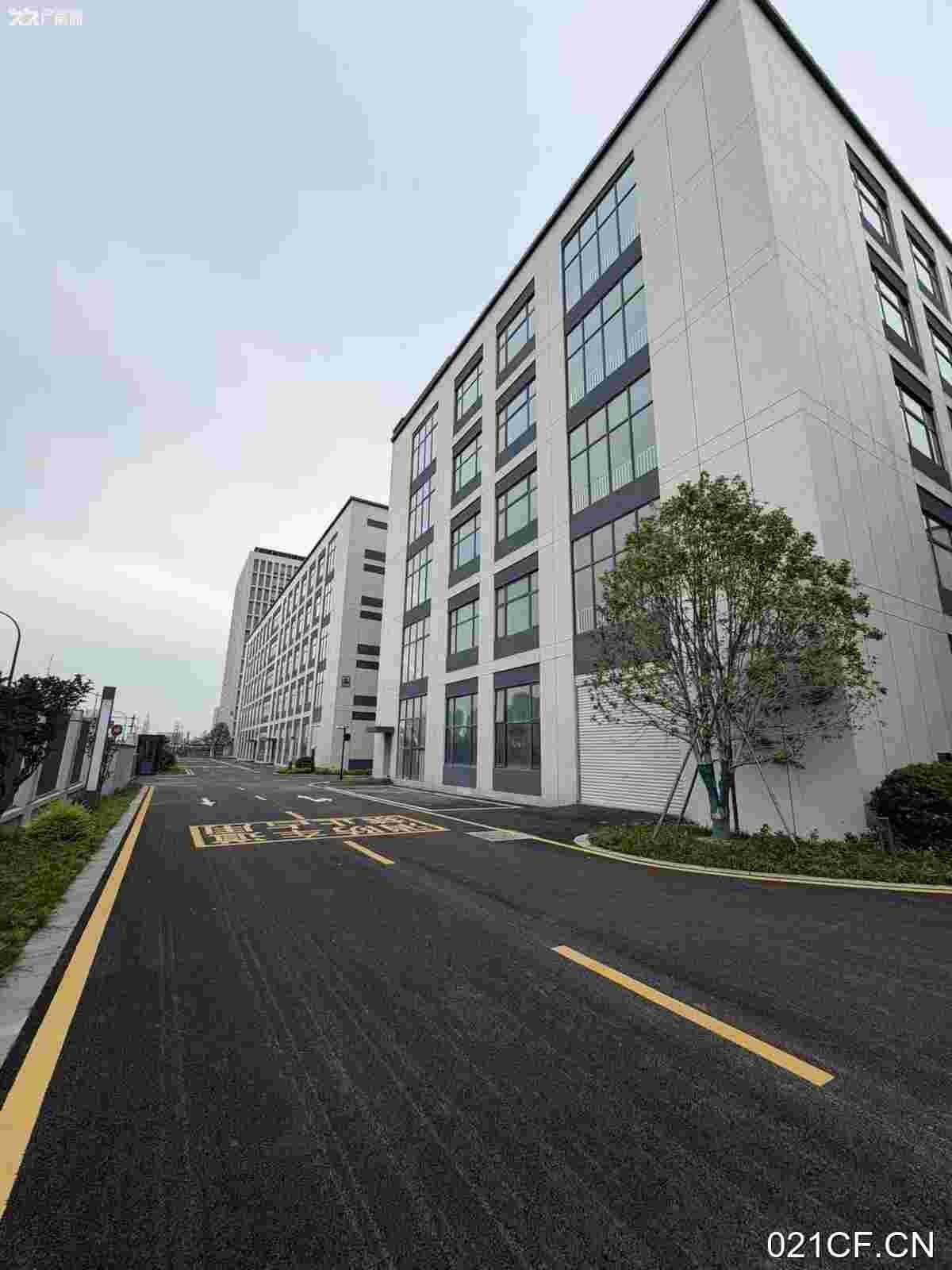 杭州富阳春江街道街道医械园区|长深高速口 医144649㎡全新可分租厂房出租