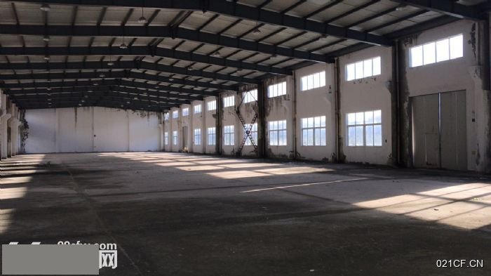 南通启东滨海工业园区江枫路27号自有标准整体（米+空地米)9500㎡标准厂房层高11.9米厂房出租
