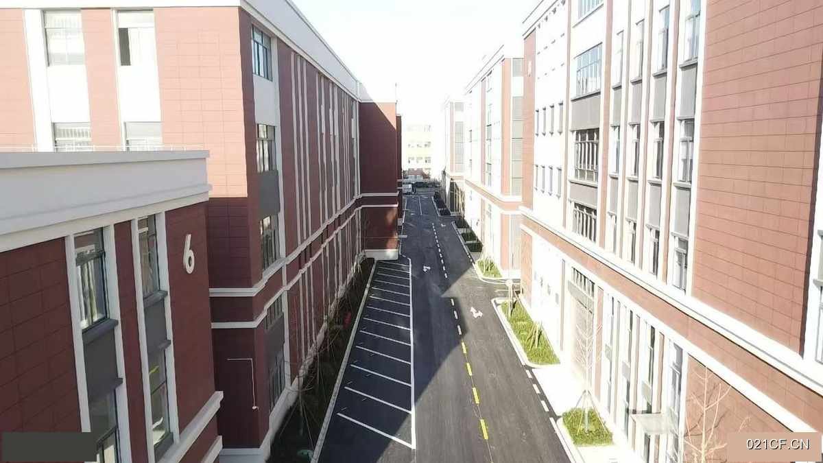 常州天宁青龙恐龙园旁 三层半 国土现房 1300㎡层高8.1米多层厂房层厂房出售