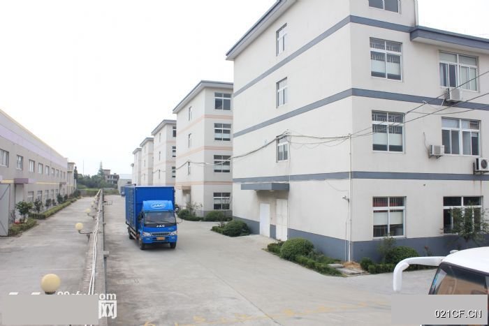 嘉兴秀洲王店开发区北区现代物流园桥南500米 16000㎡交通便利层高4.2米仓库出租