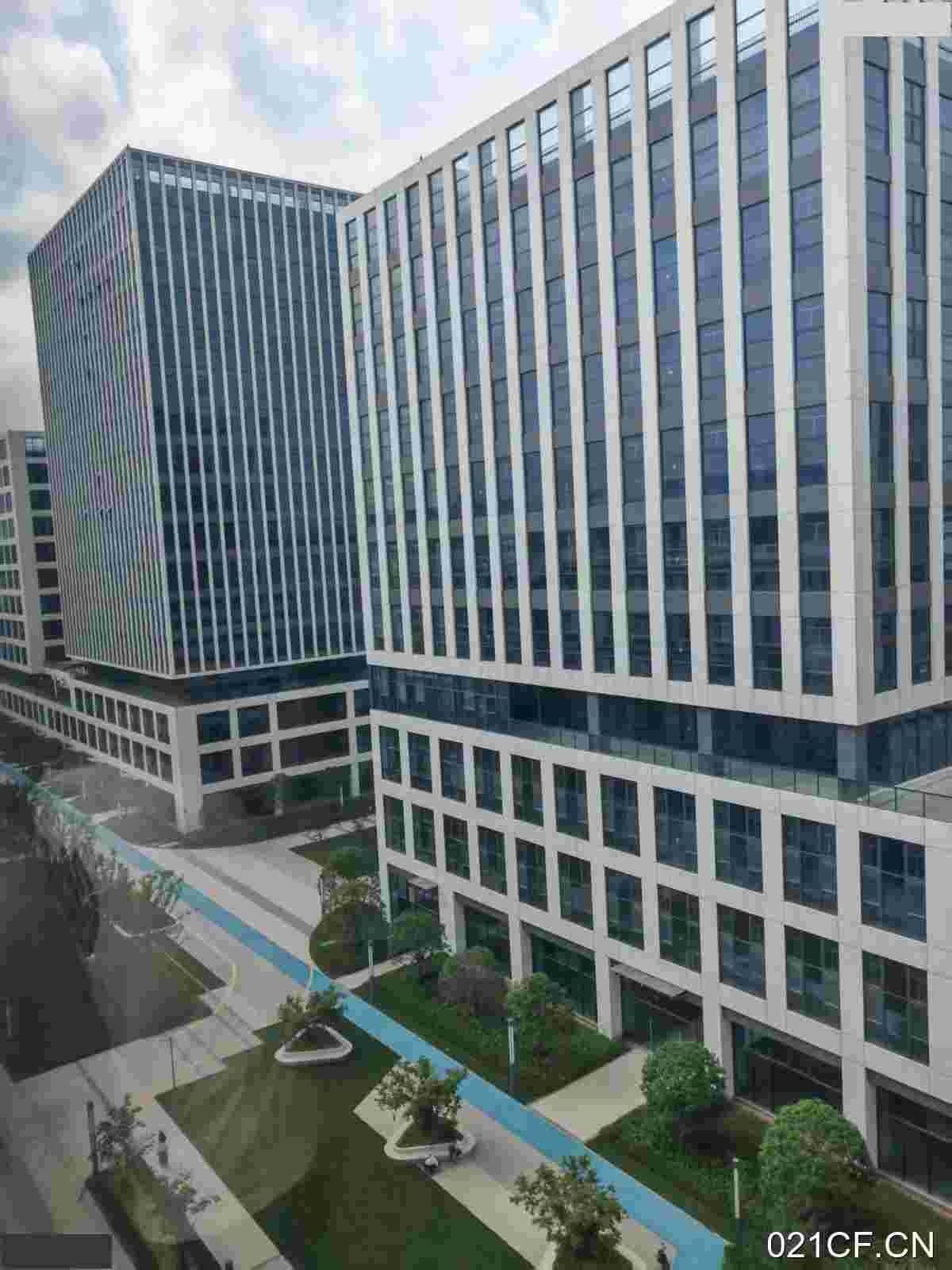 嘉兴平湖杭州项目政府政策大补贴免租蕞消防丙二类可分租面积面议厂房出租