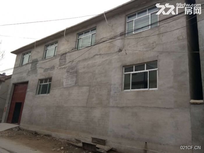 济南长清平安区平安北路区北路二层有三相电620㎡独门独院全新大车进出厂房出租