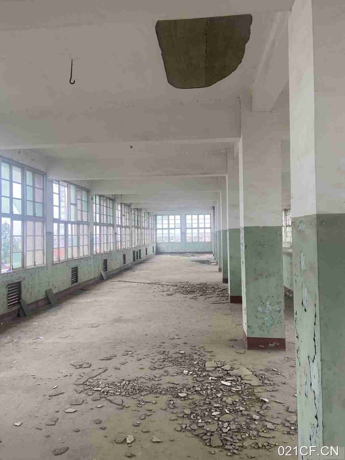 武汉黄陂祁家湾工业面积 服装加工物流仓储1358㎡独门独院多层大车进出仓库出租