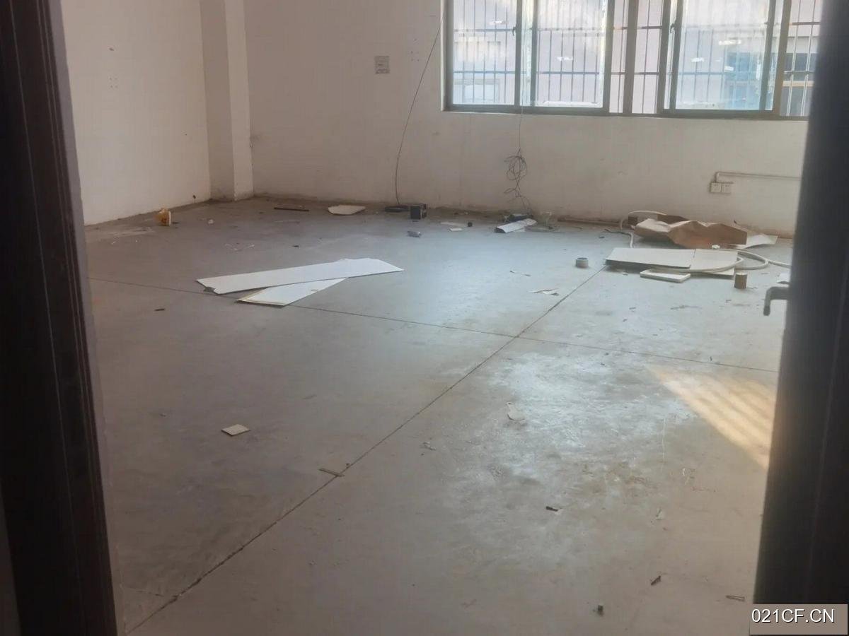 海口秀英其他狮子岭正规二楼包装厂招合租4700㎡可分租层高6米厂房出租
