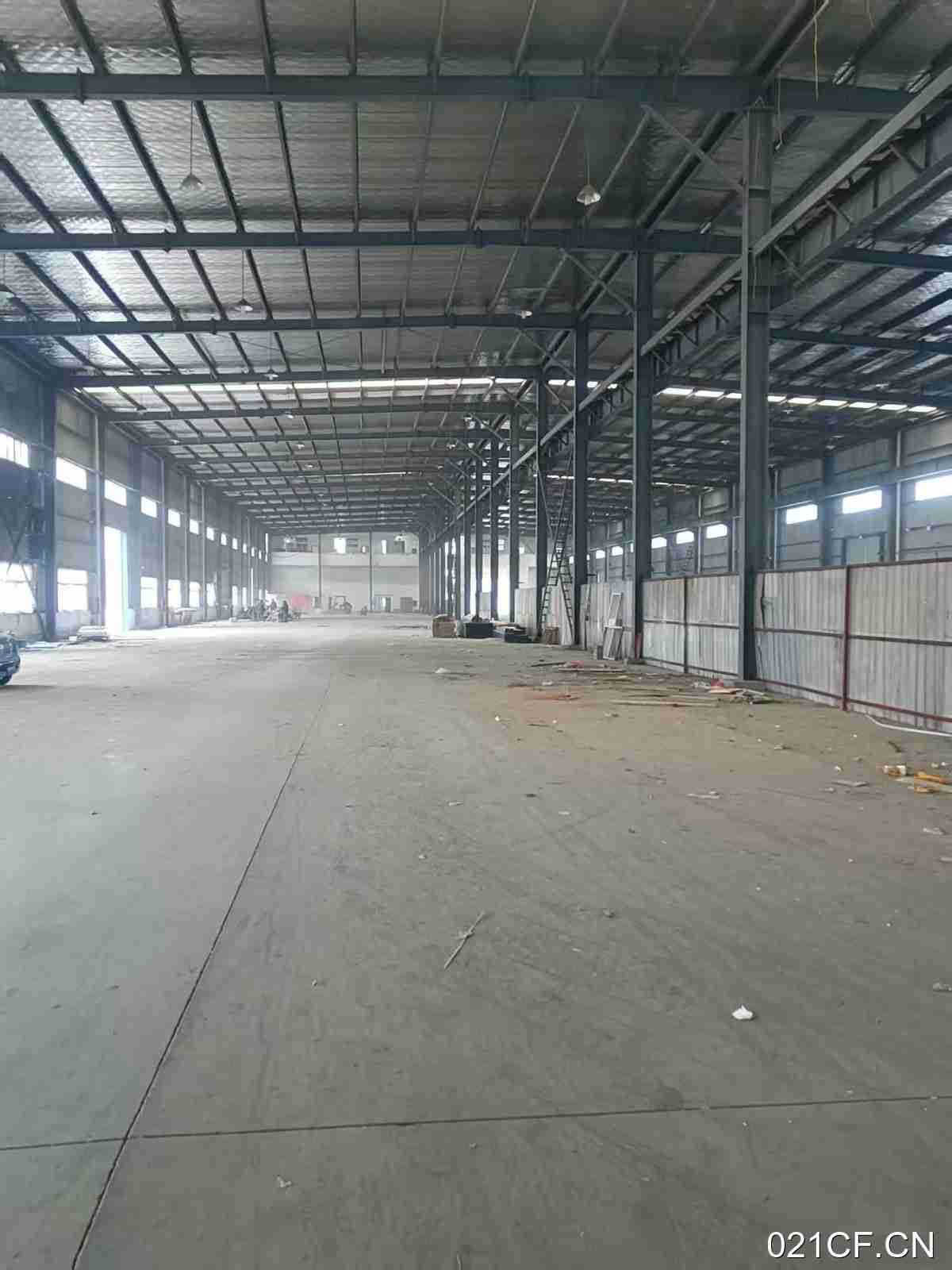 芜湖鸠江区欧阳湖路与纬二次路交叉口市经开区万春街道钢构(可分租2500㎡单层大车进出交通便利厂房出租