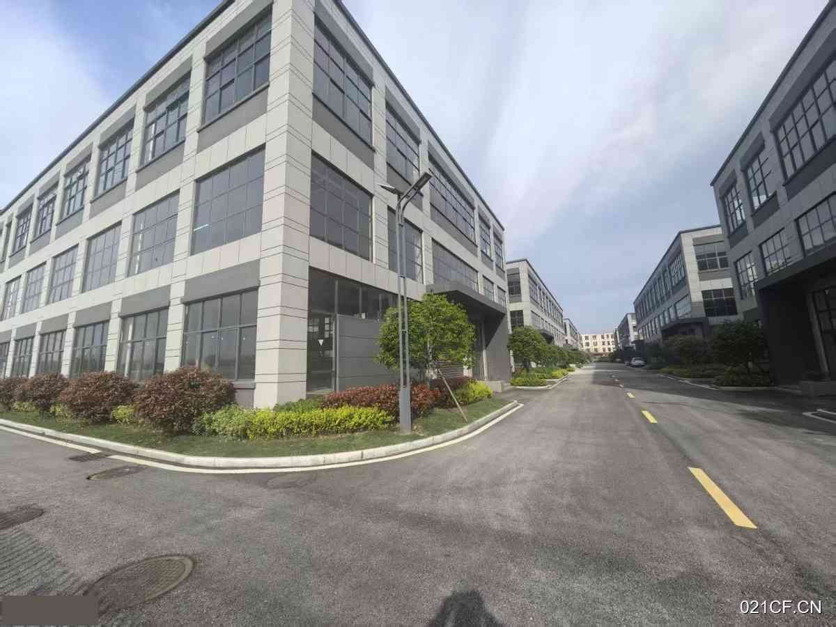芜湖鸠江位于芜湖市经济技术开发区清水河路与祠山路交口东北角。区标准全新诚意830㎡单层大车进出厂房出租