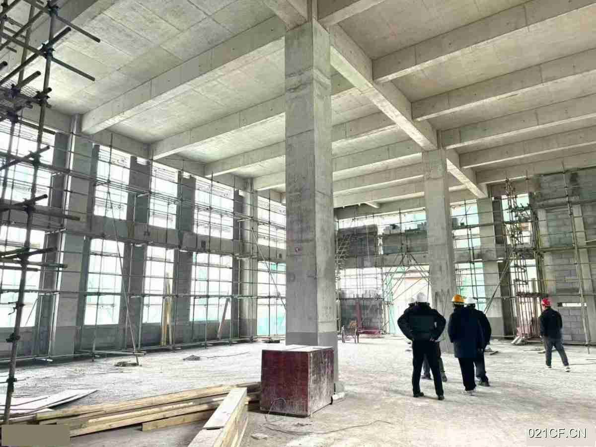 盐城亭湖盐城市亭湖区白马车站往东S349省道路南紧邻省道高架高速出入口可贷款标准厂房多层全新厂房出售