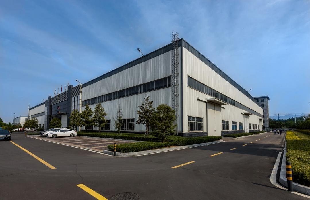 镇海广东江门蓬江荷塘海滩围工业区一楼1080平厂房出租，配套完善