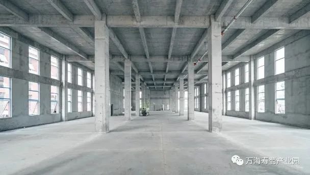 新区台州滨海一楼2000平可分割椒江新区厂房出租，可灵活分割