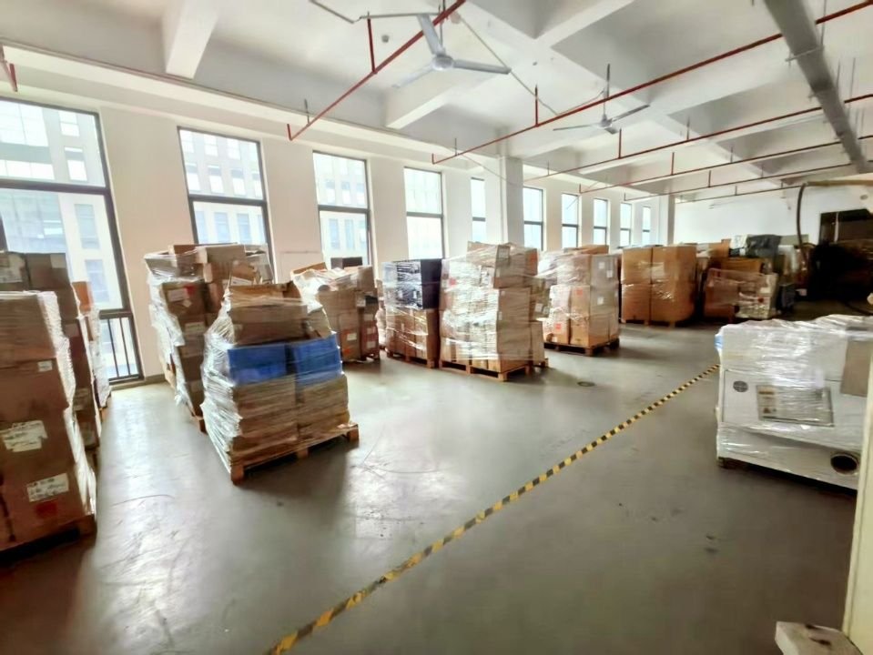 深圳应人石站研办办公厂房现场