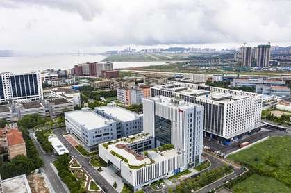 深圳龙岗宝龙街道宝龙天鹏制造园钢构厂房出租 9.6万平9至12米净高带20吨行车适配智能终端