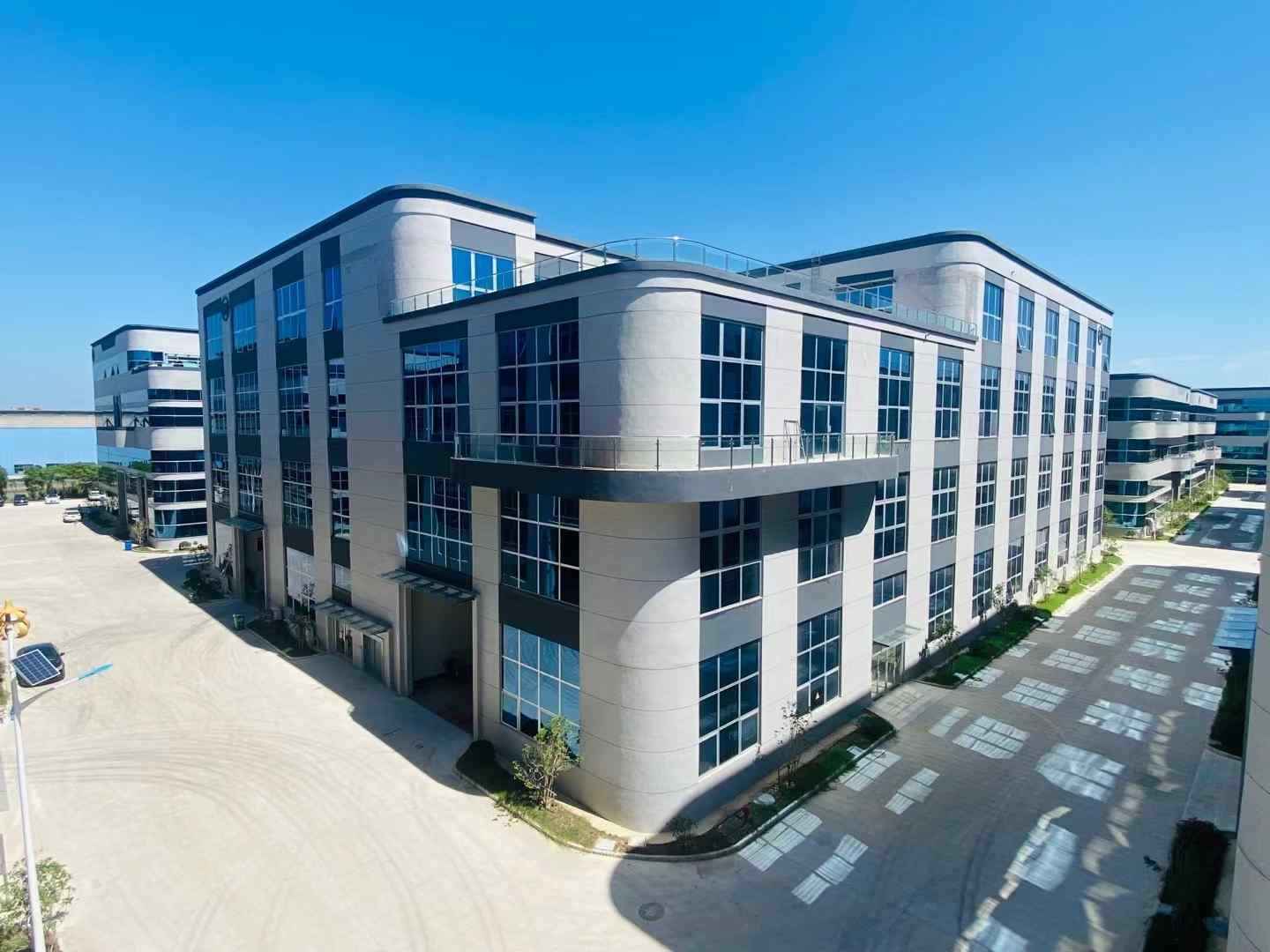 运城 出租汽车4S店-运城盐湖厂房出租，研发总部一体