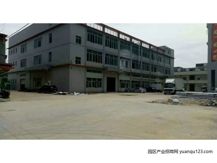 东莞 凤岗雁田出租带牛角现成行车、高5米厂房1000平-凤岗沙岭车站厂房出租，首层5米层高