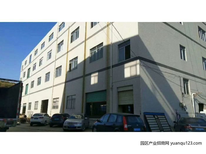 东莞 凤岗官井头独门独院5000平方厂房出租，首层6米层高
