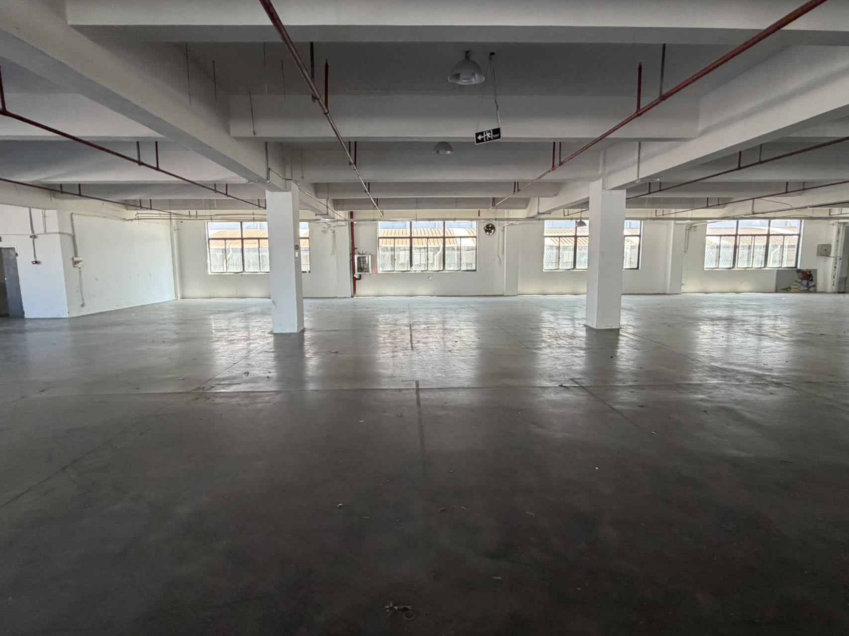 南翔陈翔路厂房内部空间