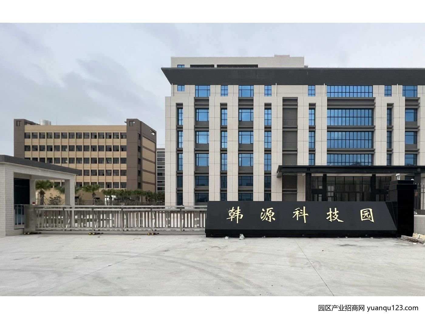 珠海金湾周边路20000㎡ 20000平全新独院一手厂房厂房出租，首层7米层高